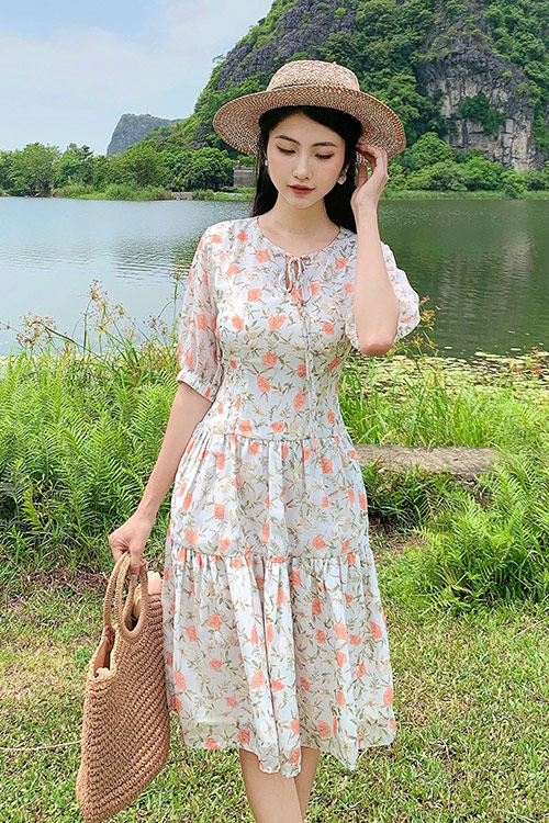 Đầm công sở họa tiết hoa dáng A hạ eo